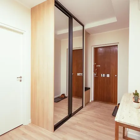 Modern And Comfortable דירה הלסינקי