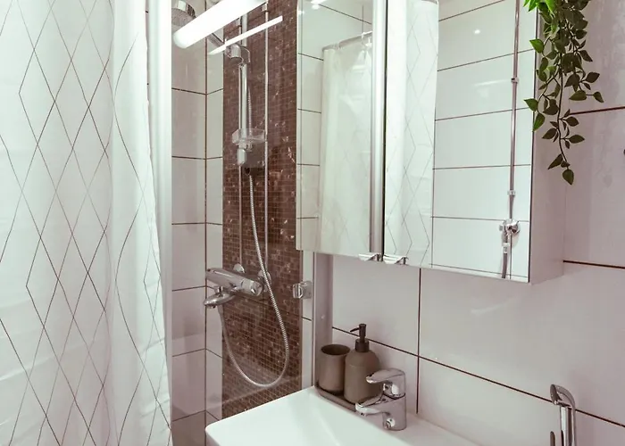 Modern And Comfortable * Helsínquia